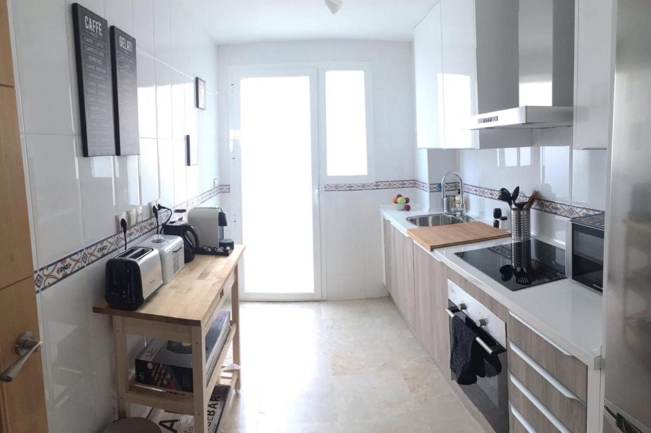 2201-Lovely 2 Bedrooms With Terrace And Pool Manilva Eksteriør billede
